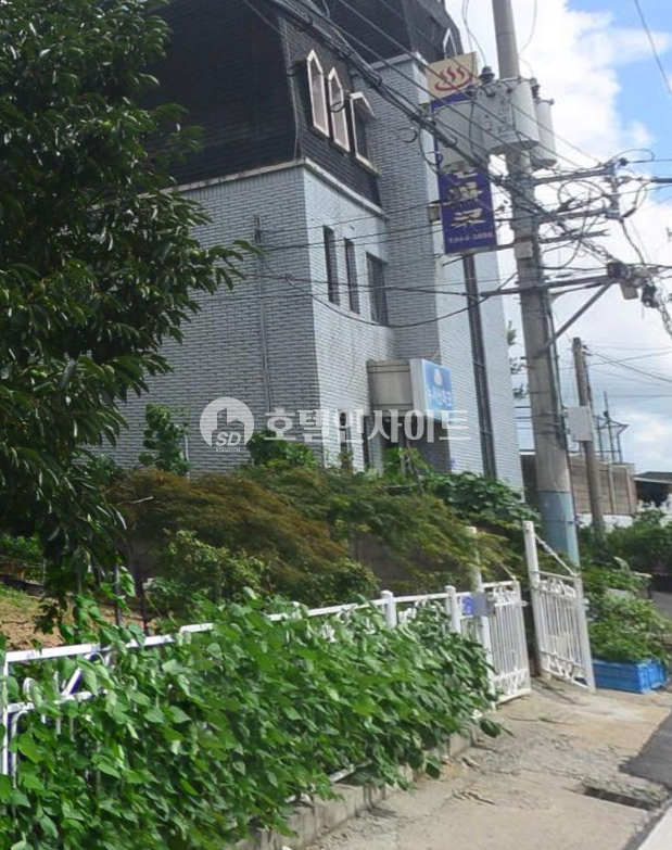 충남 서산시 동문동 서산중앙공원 소형 모텔매매 매매 매물번호 11101 사진 1