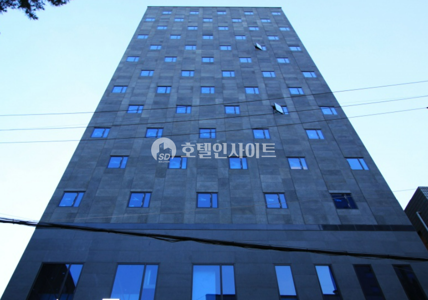서울 종로구 숭인동 종로 역세권 신축7년 호텔매매 매매 매물번호 10713 사진 1