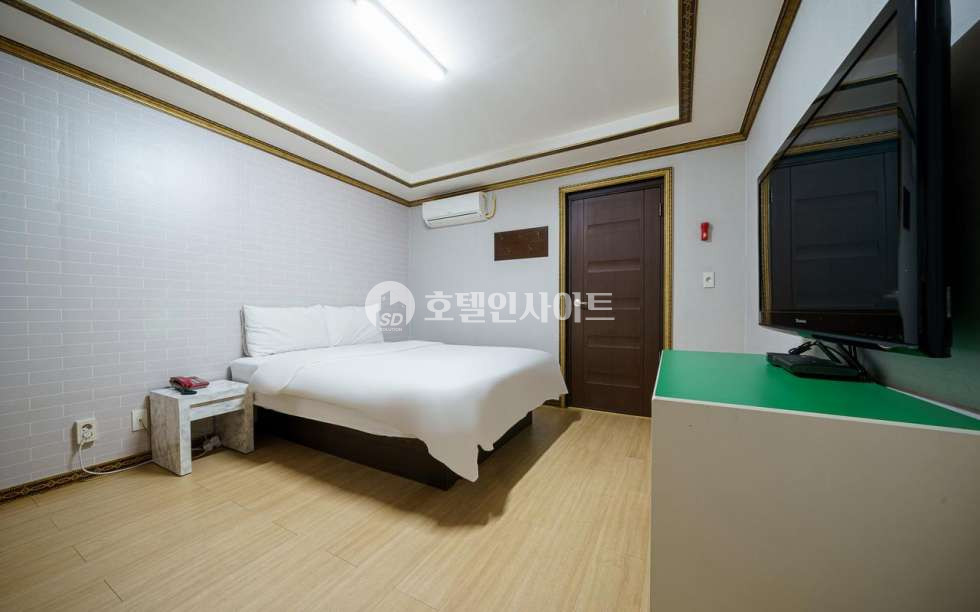 전남광주 목포시 상동 목포 평화광장 리모델링용 호텔매매 매매 매물번호 10057 사진 1