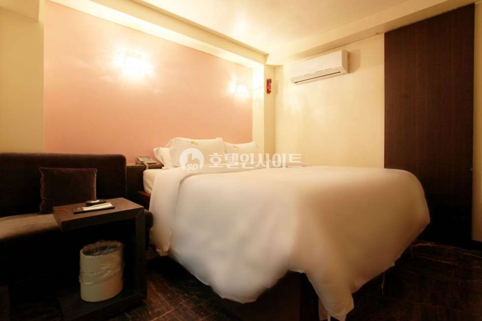 서울 강남구 역삼동 선릉역 인근 호텔매매 매매 매물번호 10102 사진 1